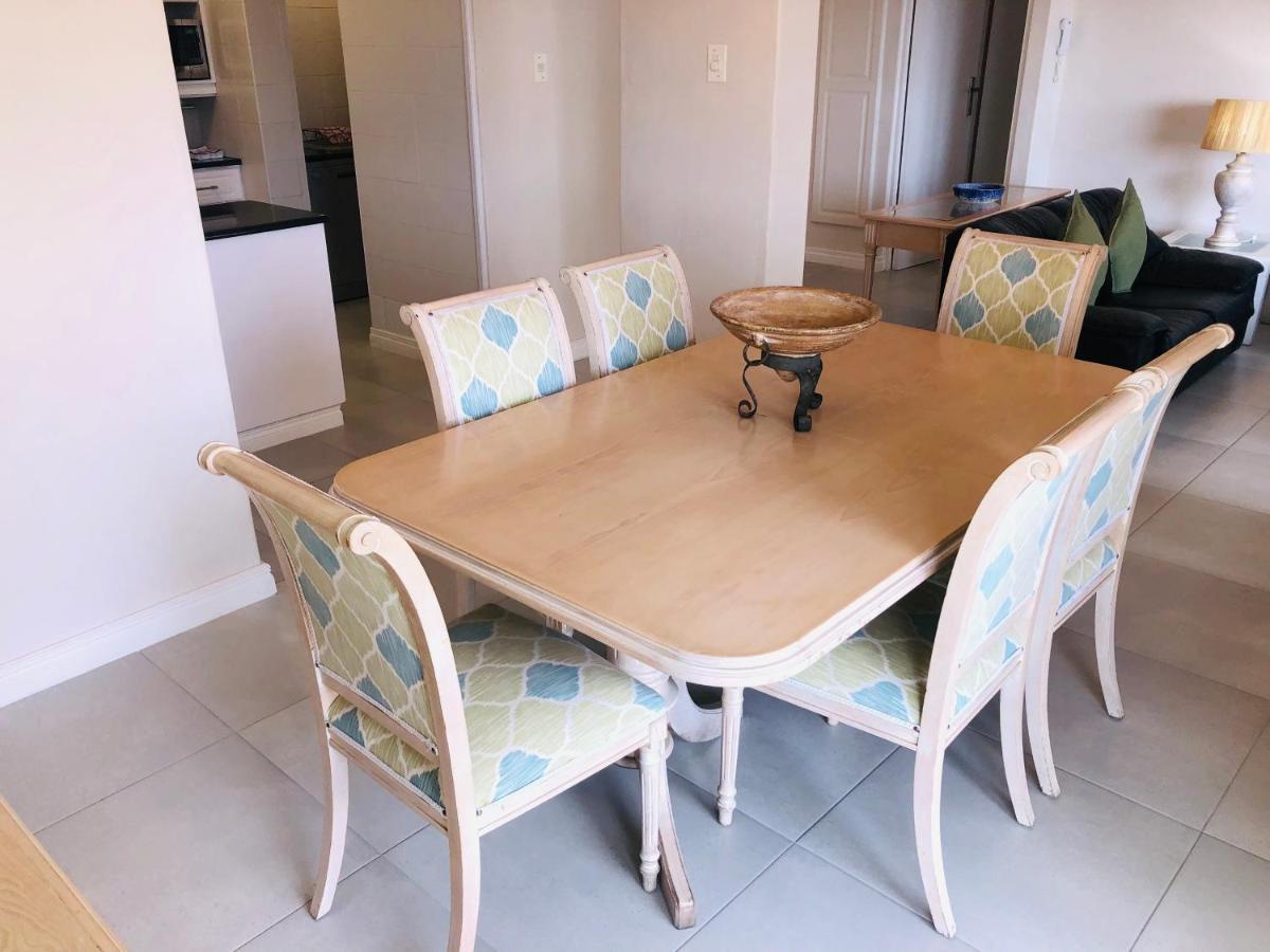 22 Kyalanga Beachfront Apartment Durban Exterior photo